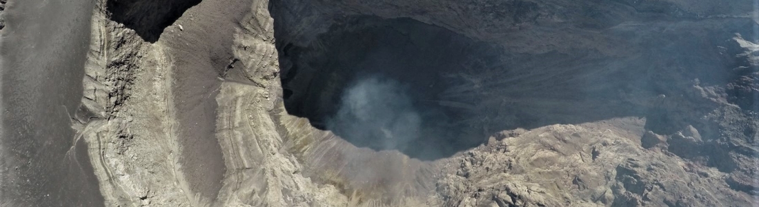 October 08 , 2019. EN. Peru : Ubinas , Italy : Stromboli , Guatemala : Santiaguito , Mexico : Popocatepetl . October 08 , 2019. EN. Peru : Ubinas , Italy : Stromboli , Guatemala : Santiaguito , Mexico : Popocatepetl .