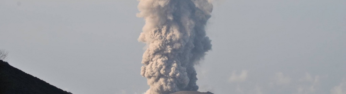 04/04/2016. FR. Nevados de Chillan , Copahue , Popocatepetl , Santiaguito . 04/04/2016. FR. Nevados de Chillan , Copahue , Popocatepetl , Santiaguito .