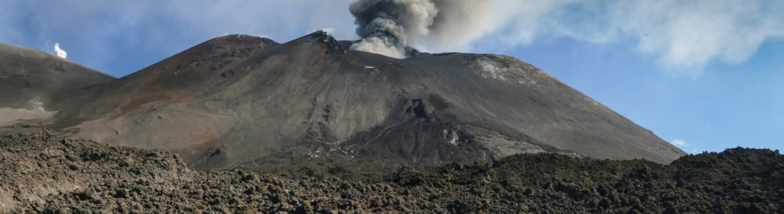 26 Aout 2020. FR . Italie / Sicile : Etna , Italie : Stromboli , Islande : Péninsule de Reykjanes , Colombie : Nevado del Ruiz . 26 Aout 2020. FR . Italie / Sicile : Etna , Italie : Stromboli , Islande : Péninsule de Reykjanes , Colombie : Nevado del Ruiz .