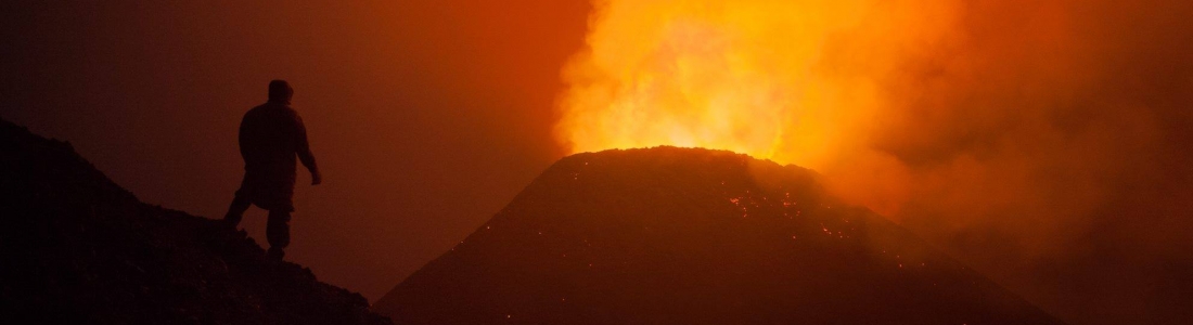 03/10/2015. Français . Copahue , Télica , Piton de la Fournaise . 03/10/2015. Français . Copahue , Télica , Piton de la Fournaise .