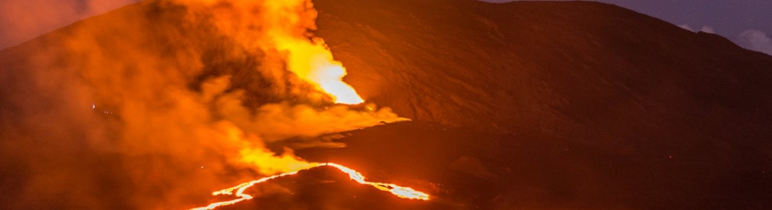 17/10/2015. Fr . Piton de la Fournaise , Copahue. 17/10/2015. Fr . Piton de la Fournaise , Copahue.