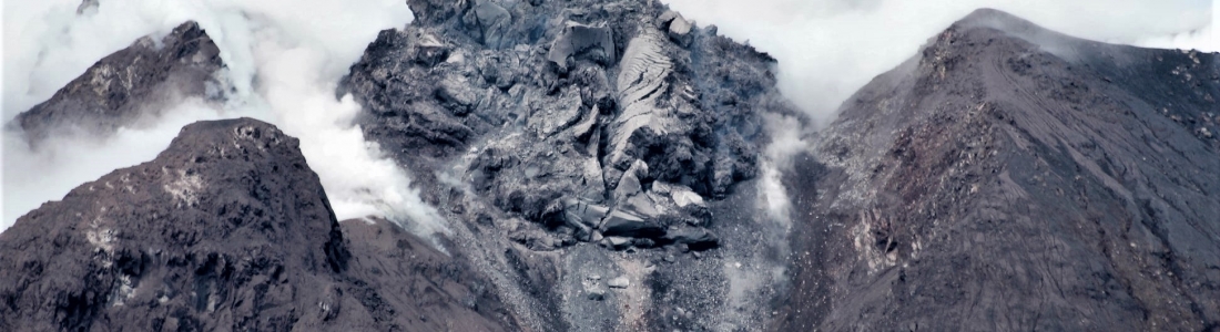 22 Novembre 2020 . FR . Italie : Stromboli , Indonésie : Sinabung , Chili : Villarica , Mexique : Popocatepetl . 22 Novembre 2020 . FR . Italie : Stromboli , Indonésie : Sinabung , Chili : Villarica , Mexique : Popocatepetl .
