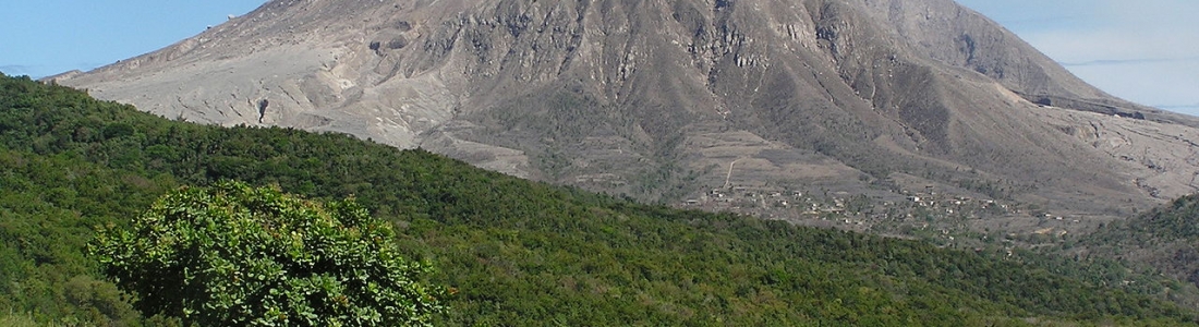 13 Novembre 2018. FR. Chili : Osorno , Pérou : Sabancaya , Montserrat : Soufrière Hills , Indonésie : Anak Krakatau . 13 Novembre 2018. FR. Chili : Osorno , Pérou : Sabancaya , Montserrat : Soufrière Hills , Indonésie : Anak Krakatau .