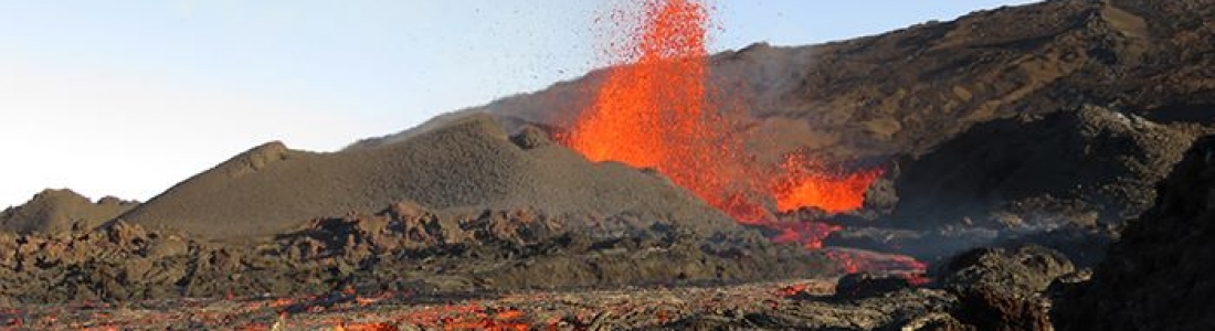15/09/2016. FR. Piton de la Fournaise , Kilauea , White Island , Fuego . 15/09/2016. FR. Piton de la Fournaise , Kilauea , White Island , Fuego .