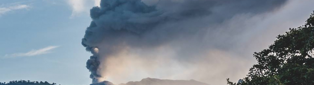 04/10/2016. FR. Ubinas , White Island , Turrialba , Yellowstone. 04/10/2016. FR. Ubinas , White Island , Turrialba , Yellowstone.