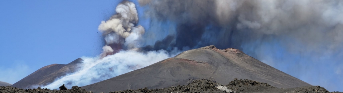 June 02, 2021. EN. Italy / Sicily : Etna , United States : Yellowstone , Saint Vincent : Soufrière Saint Vincent , Italy : Stromboli , Indonesia : Semeru . June 02, 2021. EN. Italy / Sicily : Etna , United States : Yellowstone , Saint Vincent : Soufrière Saint Vincent , Italy : Stromboli , Indonesia : Semeru .