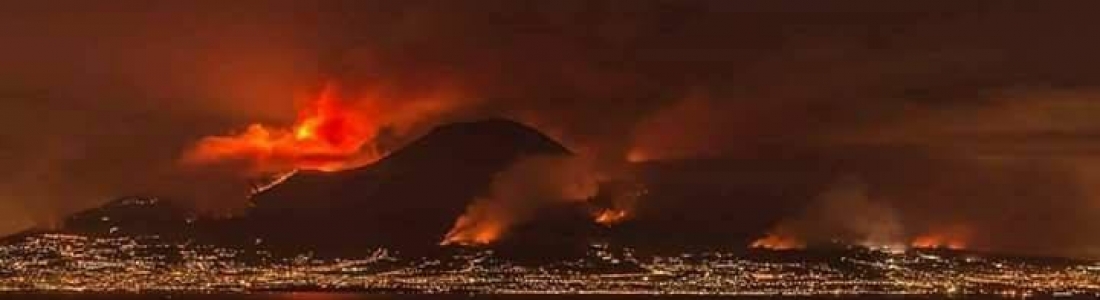 13/07/2017. FR . Turrialba , Poas , Sinabung , Vésuve . 13/07/2017. FR . Turrialba , Poas , Sinabung , Vésuve .