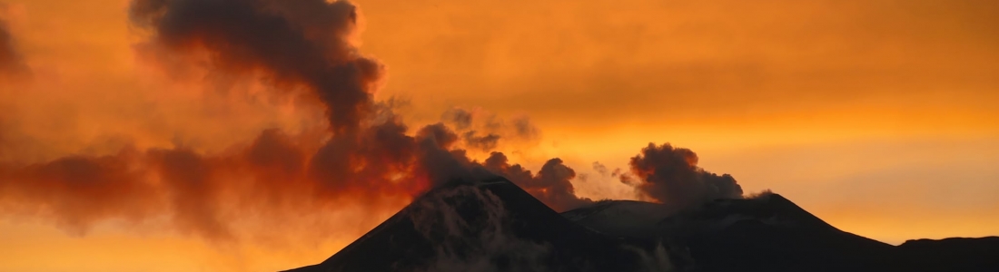 06 Octobre 2021. FR. Espagne / La Palma : Cumbre Vieja , Italie / Sicile : Etna , Hawaii : Kilauea , Italie : Stromboli , Colombie : Nevado del Ruiz . 06 Octobre 2021. FR. Espagne / La Palma : Cumbre Vieja , Italie / Sicile : Etna , Hawaii : Kilauea , Italie : Stromboli , Colombie : Nevado del Ruiz .