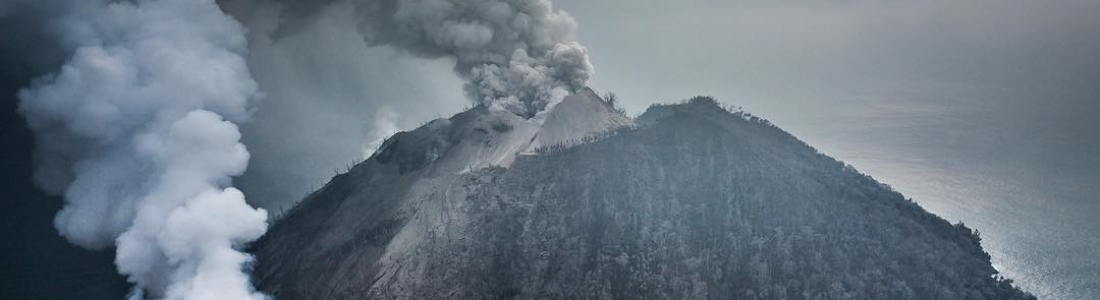 02 Fevrier 2018. FR . Mayon , Fuego , Piton de la Fournaise , Kadovar . 02 Fevrier 2018. FR . Mayon , Fuego , Piton de la Fournaise , Kadovar .