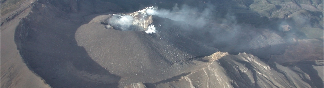 26 Décembre 2019. FR. Italie / Sicile : Etna , Italie : Stromboli , Colombie : Galeras , Equateur : Chiles / Cerro Negro . 26 Décembre 2019. FR. Italie / Sicile : Etna , Italie : Stromboli , Colombie : Galeras , Equateur : Chiles / Cerro Negro .
