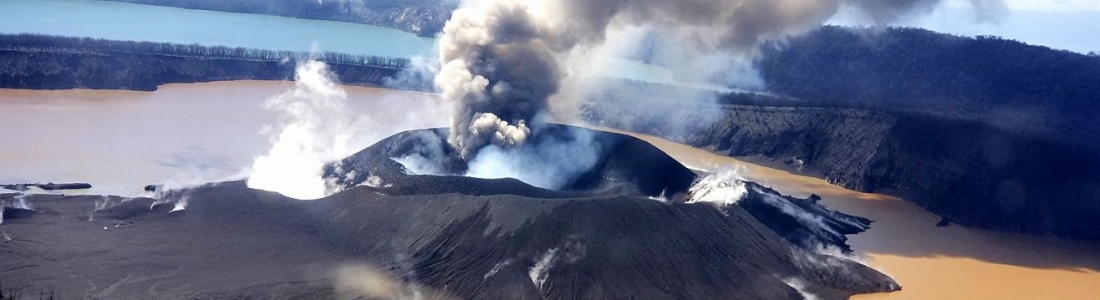 15 Avril 2018 . FR. Ambae , Sinabung , Osorno , Piton de la Fournaise. 15 Avril 2018 . FR. Ambae , Sinabung , Osorno , Piton de la Fournaise.