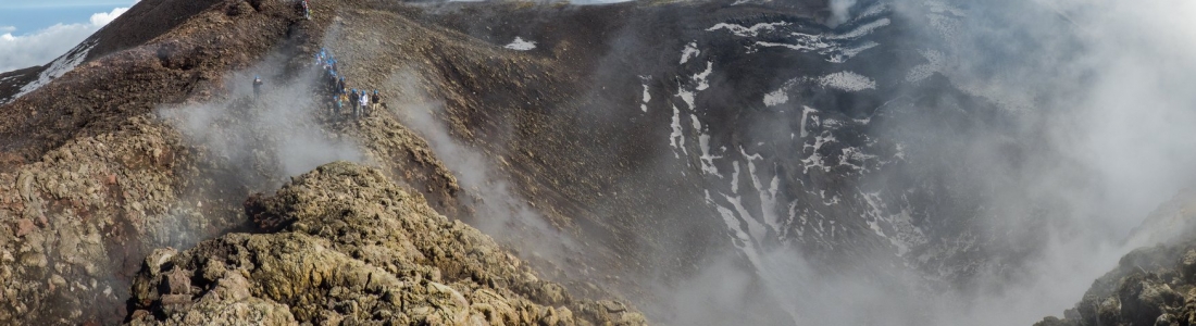 October 25 , 2018. EN. Sicily , Italy : Etna , Hawai : Kilauea , Colombia : Chiles / Cerro Negro , Indonesia : Merapi . October 25 , 2018. EN. Sicily , Italy : Etna , Hawai : Kilauea , Colombia : Chiles / Cerro Negro , Indonesia : Merapi .
