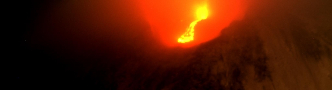 November 21 , 2018. EN. Italy / Sicily : Etna , Colombia : Chiles / Cerro Negro , Vanuatu Archipelago : Yasur , Guatemala : Pacaya . November 21 , 2018. EN. Italy / Sicily : Etna , Colombia : Chiles / Cerro Negro , Vanuatu Archipelago : Yasur , Guatemala : Pacaya .