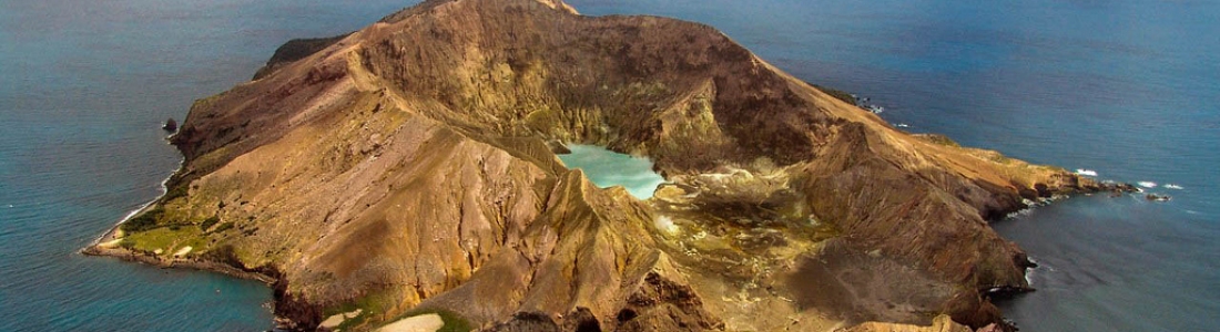 22/10/2015. FR. Nevado del Ruiz , Colima, White Island. 22/10/2015. FR. Nevado del Ruiz , Colima, White Island.