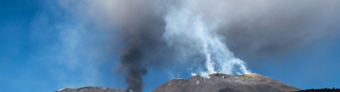 October 02 , 2019. EN. Italy / Sicily : Etna , Chile : Copahue , Peru : Sabancaya , La Reunion : Piton de la Fournaise . October 02 , 2019. EN. Italy / Sicily : Etna , Chile : Copahue , Peru : Sabancaya , La Reunion : Piton de la Fournaise .