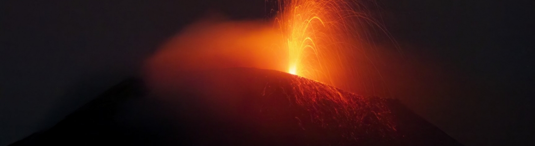 19 Décembre 2019. FR . Nouvelle Zélande : White Island , Japon : Nishinoshima , Italie / Sicile : Etna , Pérou : Ubinas . 19 Décembre 2019. FR . Nouvelle Zélande : White Island , Japon : Nishinoshima , Italie / Sicile : Etna , Pérou : Ubinas .
