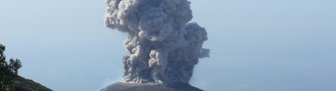 July 23 , 2018. EN. Guatemala : Santiaguito , Hawai : Kilauea , Ecuador : Reventador , Colombia : Cerro Machin . July 23 , 2018. EN. Guatemala : Santiaguito , Hawai : Kilauea , Ecuador : Reventador , Colombia : Cerro Machin .