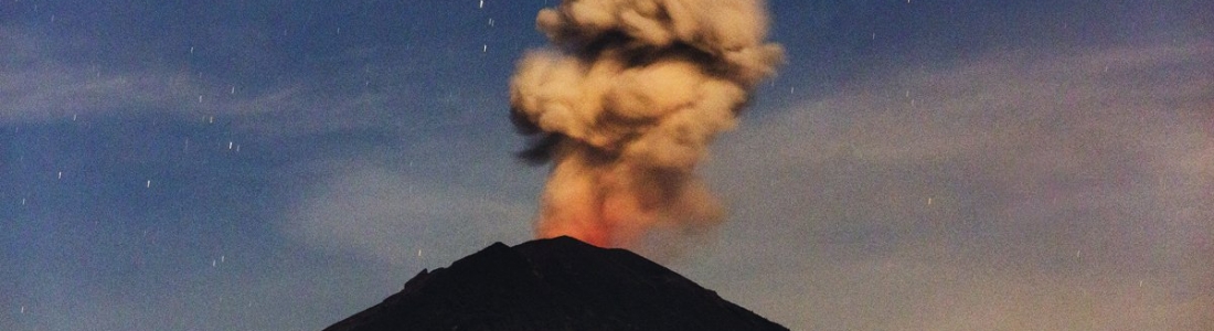December 08 , 2017. EN. Agung , Öræfajökull , Kilauea , Ebeko , Fuego . December 08 , 2017. EN. Agung , Öræfajökull , Kilauea , Ebeko , Fuego .
