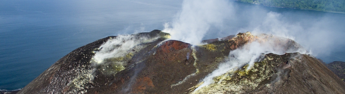 June 26 , 2018. EN. Indonesia : Anak Krakatau , Hawai , Kilauea , Chile : Osorno , Ecuador / Galapagos : Sierra Negra , Peru : Sabancaya . June 26 , 2018. EN. Indonesia : Anak Krakatau , Hawai , Kilauea , Chile : Osorno , Ecuador / Galapagos : Sierra Negra , Peru : Sabancaya .