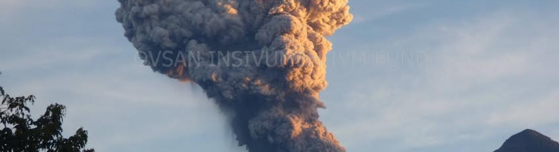 21/08/2016. FR . White Island , Santiaguito , Planchon-Peteroa , Pavlof . 21/08/2016. FR . White Island , Santiaguito , Planchon-Peteroa , Pavlof .