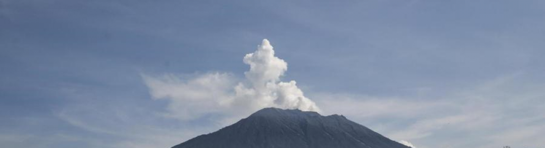 December 13 , 2017. EN. Agung , Cleveland , Nevado del Ruiz , Kanlaon , Fuego . December 13 , 2017. EN. Agung , Cleveland , Nevado del Ruiz , Kanlaon , Fuego .