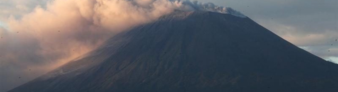 January 07 , 2019. EN. El Salvador : San Miguel ( Chaparrastique ) , Indonesia : Karangetang , Philippines : Kanlaon , Mexico : Popocatepetl . January 07 , 2019. EN. El Salvador : San Miguel ( Chaparrastique ) , Indonesia : Karangetang , Philippines : Kanlaon , Mexico : Popocatepetl .