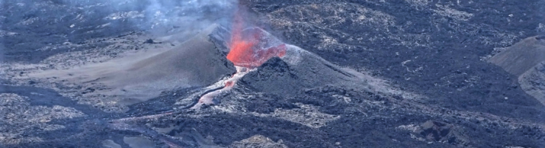 September 19 , 2018. EN. La Réunion : Piton de la Fournaise , Colombia : Nevado del Ruiz , Alaska : Veniaminof , Hawai : Kilauea , Mexico : Popocatepetl . September 19 , 2018. EN. La Réunion : Piton de la Fournaise , Colombia : Nevado del Ruiz , Alaska : Veniaminof , Hawai : Kilauea , Mexico : Popocatepetl .