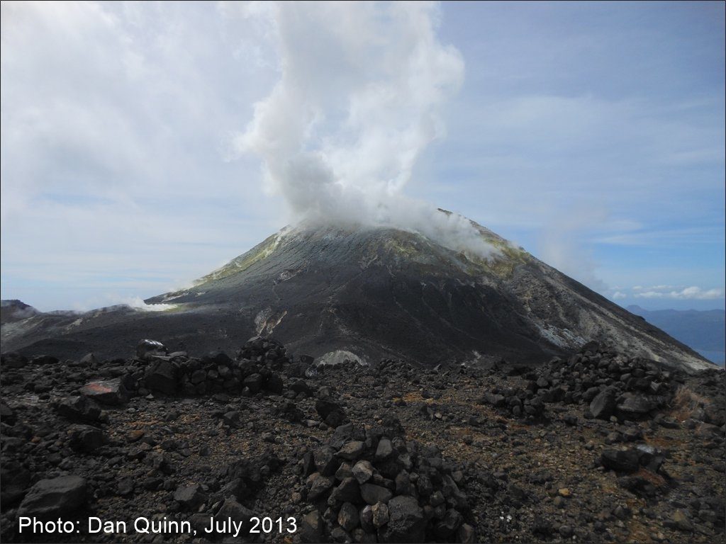 le chaudron de vulcain – October 15 , 2017. EN. La Palma , Shinmoedake ...