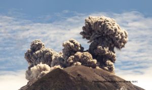 Lire la suite à propos de l’article 06 Juillet 2018 . FR. Indonésie : Anak Krakatau , Guatemala : Pacaya , Hawai : Kilauea , Colombie : Chiles / Cerro Negro ,  Indonésie : Agung .