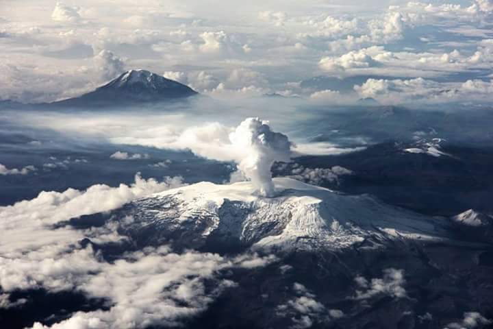 23 Aout 2019. FR. Colombie : Nevado del Ruiz , El Salvador : San Miguel ( Chaparrastique) , Philippines : Taal , Indonésie : Agung , Hawaii : Mauna Loa .