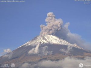 Lire la suite à propos de l’article 27 Septembre 2018. FR. Colombie : Nevado del Ruiz , La Réunion : Piton de la Fournaise , Mexique : Popocatepetl , Indonésie : Merapi .