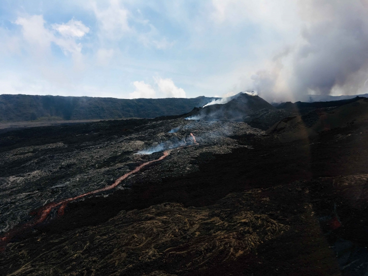 Lire la suite à propos de l’article October 19 , 2018.  EN.  La Réunion : Piton de la Fournaise , Colombia : Nevado del Ruiz , Chile : Puyehue – Cordon Caulle , Costa Rica : Turrialba .