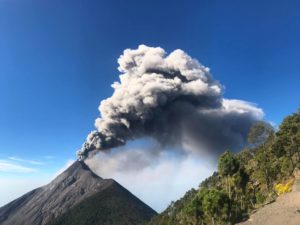 Lire la suite à propos de l’article November 29 , 2018. EN.  Colombia : Nevado del Ruiz , Japan : Aira ( Sakurajima) , Guatemala : Fuego , Indonesia : Merapi , New Zealand : White Island ( Whakaari) .
