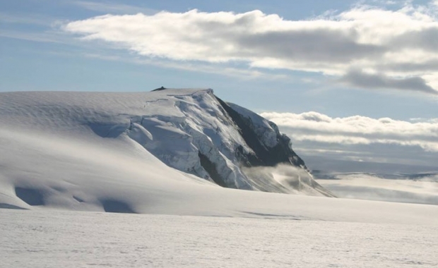 Lire la suite à propos de l’article Novembre 24 , 2018.  EN.  Iceland : Grímsvötn , Russia / Kurils Islands : Sarychev Peak , Colombia : Nevado del Huila , Guatemala : Fuego , Indonesia : Anak Krakatau .