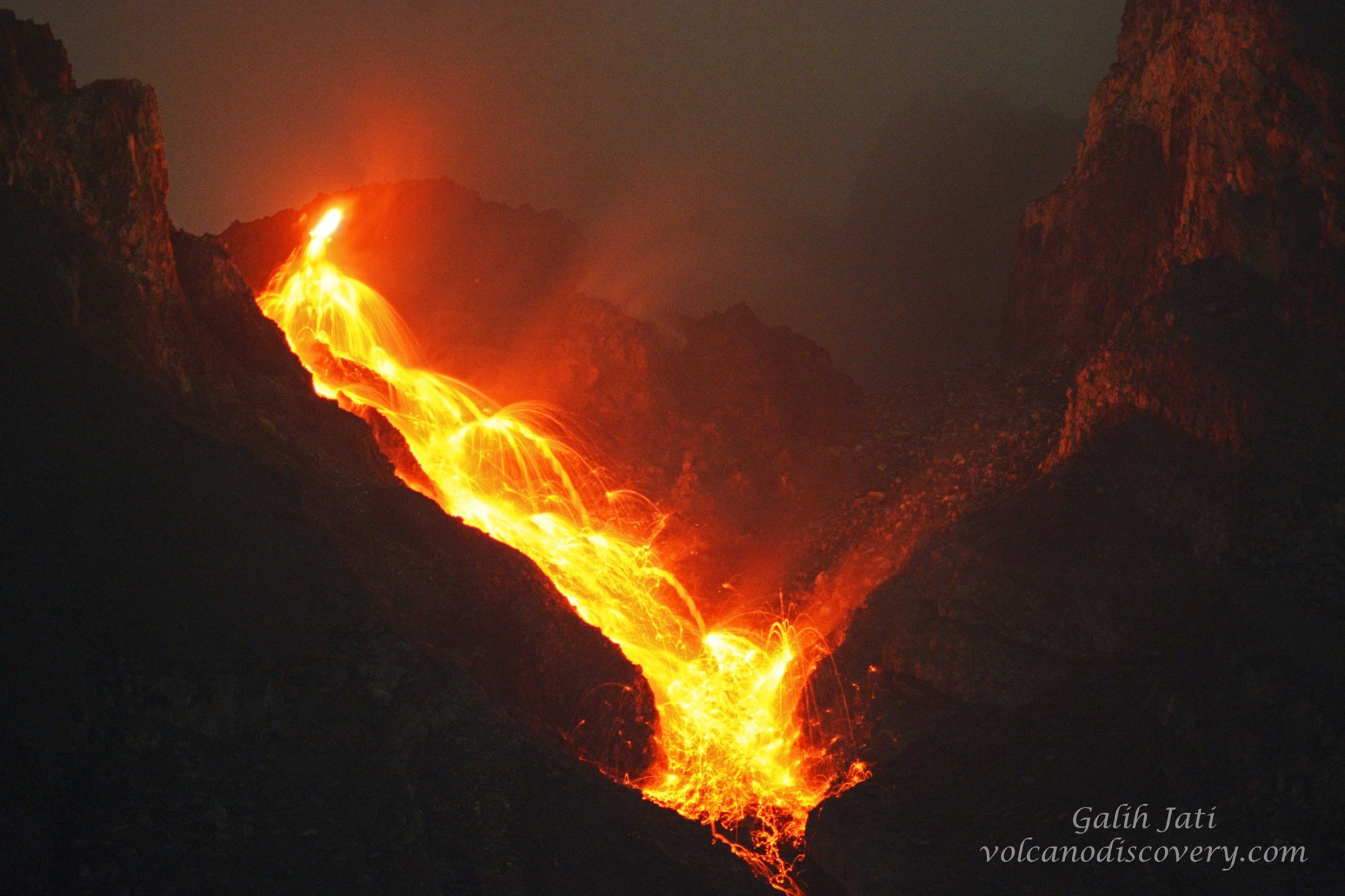 Lire la suite à propos de l’article 16 Janvier 2019 . FR. Kamchatka : Sheveluch , Indonesie : Merapi , Colombie : Nevado del Huila , Costa Rica : Poas .