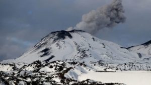 Lire la suite à propos de l’article 12 Janvier 2019. FR. Chili : Nevados de Chillan , Indonésie : Merapi , Colombie : Nevado del Ruiz , Guadeloupe : La Soufrière , Guatemala : Fuego .