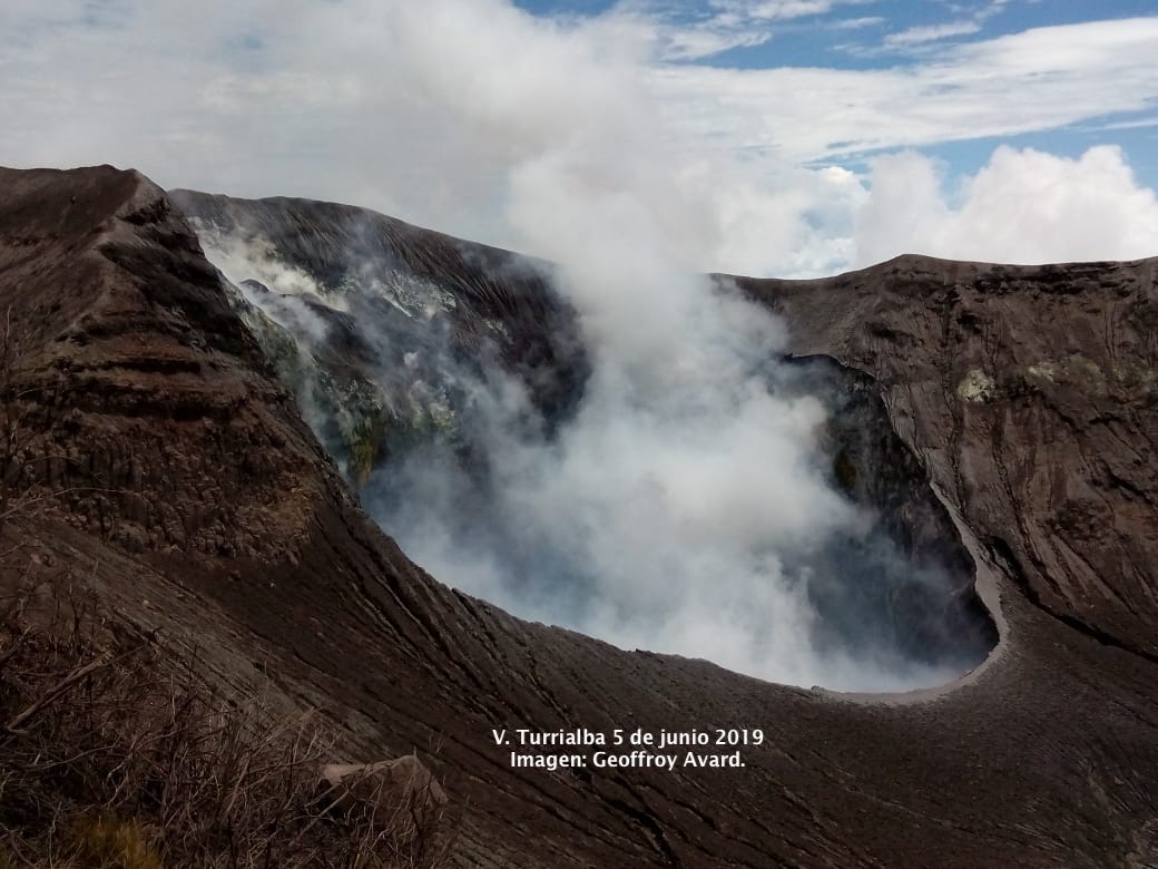 Lire la suite à propos de l’article June 28, 2019. EN. Indonesia : Anak Krakatau , Philippines : Taal , Costa Rica : Turrialba / Poas / Rincon de la Vieja , Guadeloupe : La Soufriere , El Salvador : San Miguel (Chaparrastique) .