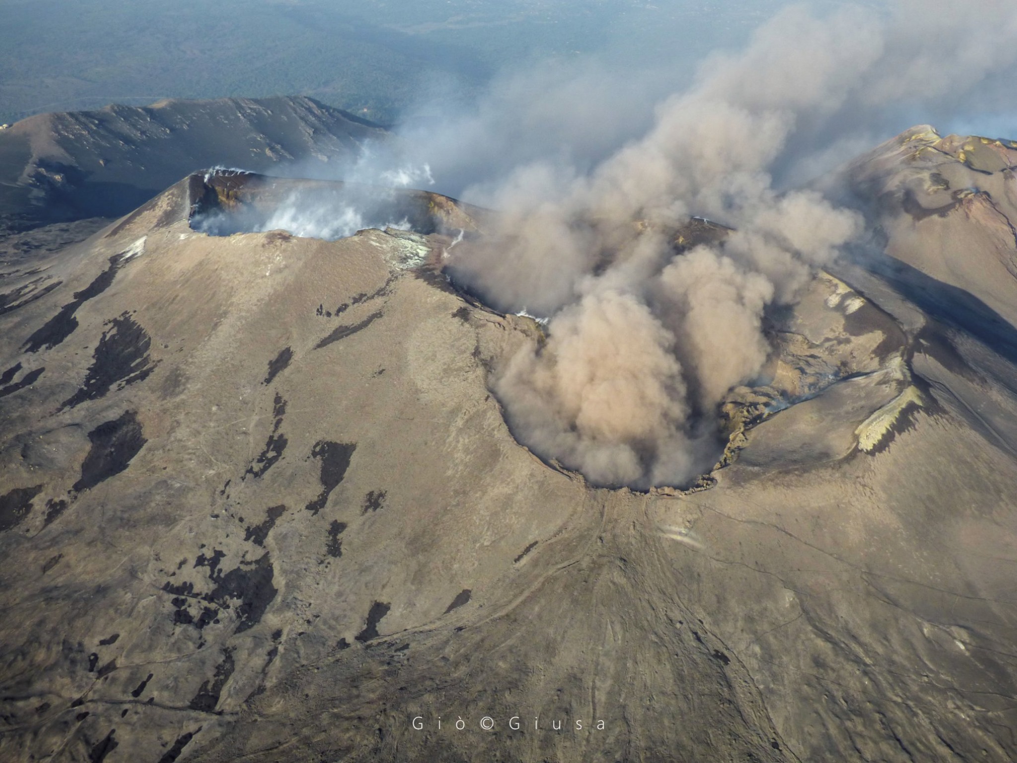 Lire la suite à propos de l’article June 24, 2019. EN. Italy / Sicily : Etna , Kamchatka : Sheveluch , Ecuador : Cotopaxi , Indonesia : Dukono , Philippines : Taal .