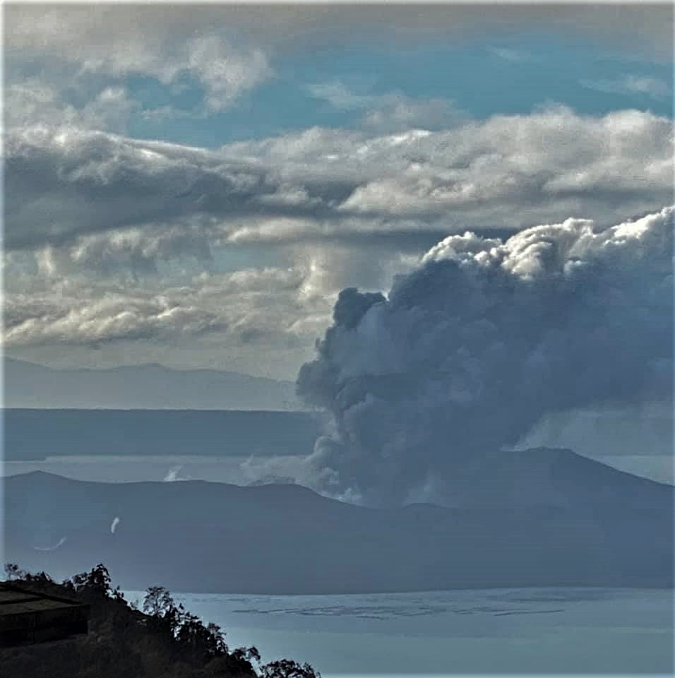 Lire la suite à propos de l’article 15 Janvier 2020 . FR . Philippines : Taal , Italie / Sicile : Etna , Pérou : Ubinas , Nouvelle Zélande : White Island , Indonésie : Anak Krakatau .