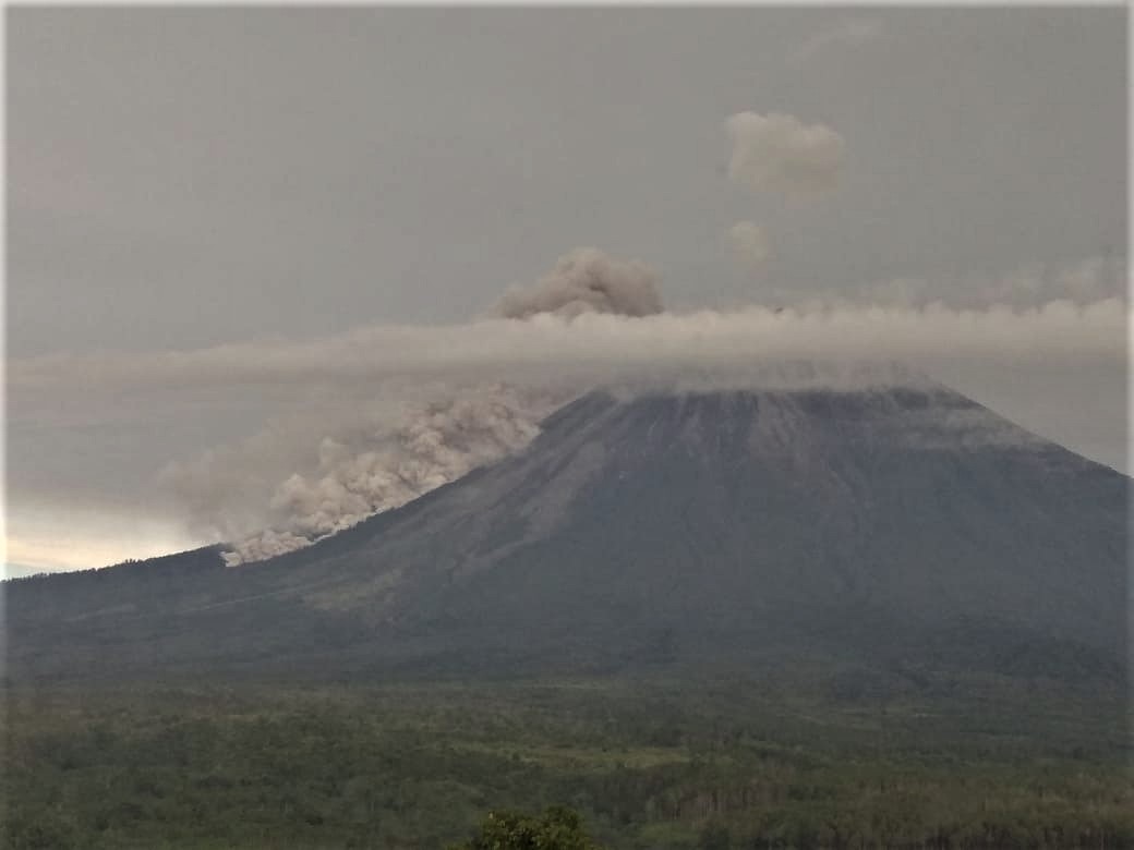 Lire la suite à propos de l’article April 17, 2020. EN . Alaska : Shishaldin , Indonesia : Anak Krakatau , Indonesia : Semeru , Mexico : Popocatepetl .