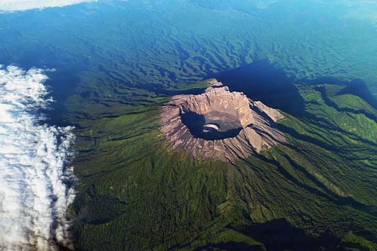 February 1 , 2021. EN . Philippines : Mayon , Indonesia : Raung