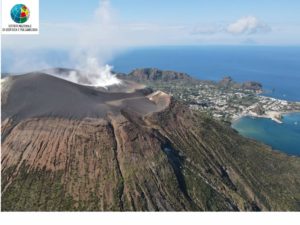 Lire la suite à propos de l’article 12 Février 2026. FR. Italie : Vulcano , Indonésie : Ili Werung , Colombie : Nevado del Ruiz , Pérou : Sabancaya , Guatemala : Fuego .