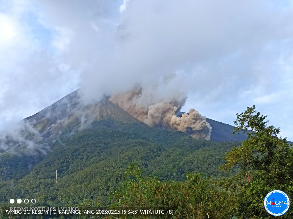 Lire la suite à propos de l’article February 26, 2023 . EN. Indonesia : Karangetang , Alaska : Aniakchak , Chile : Lascar , Colombia : Cerro Machin , Costa Rica : Turrialba / Poas .