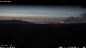 Lire la suite à propos de l’article 29 Novembre 2024 . FR . Islande : Péninsule de Rekjanes , Indonésie : Ibu , Colombie : Puracé – Chaîne volcanique Los Coconucos , Guatemala : Santiaguito , Mexique : Popocatepetl .