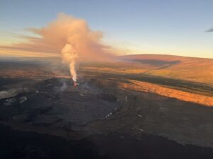 Lire la suite à propos de l’article 04 Janvier 2025. FR. Hawaii : Kilauea , Islande : Péninsule de Reykjanes , Ethiopie : Fentale , Indonésie : Ibu , Indonésie : Merapi .