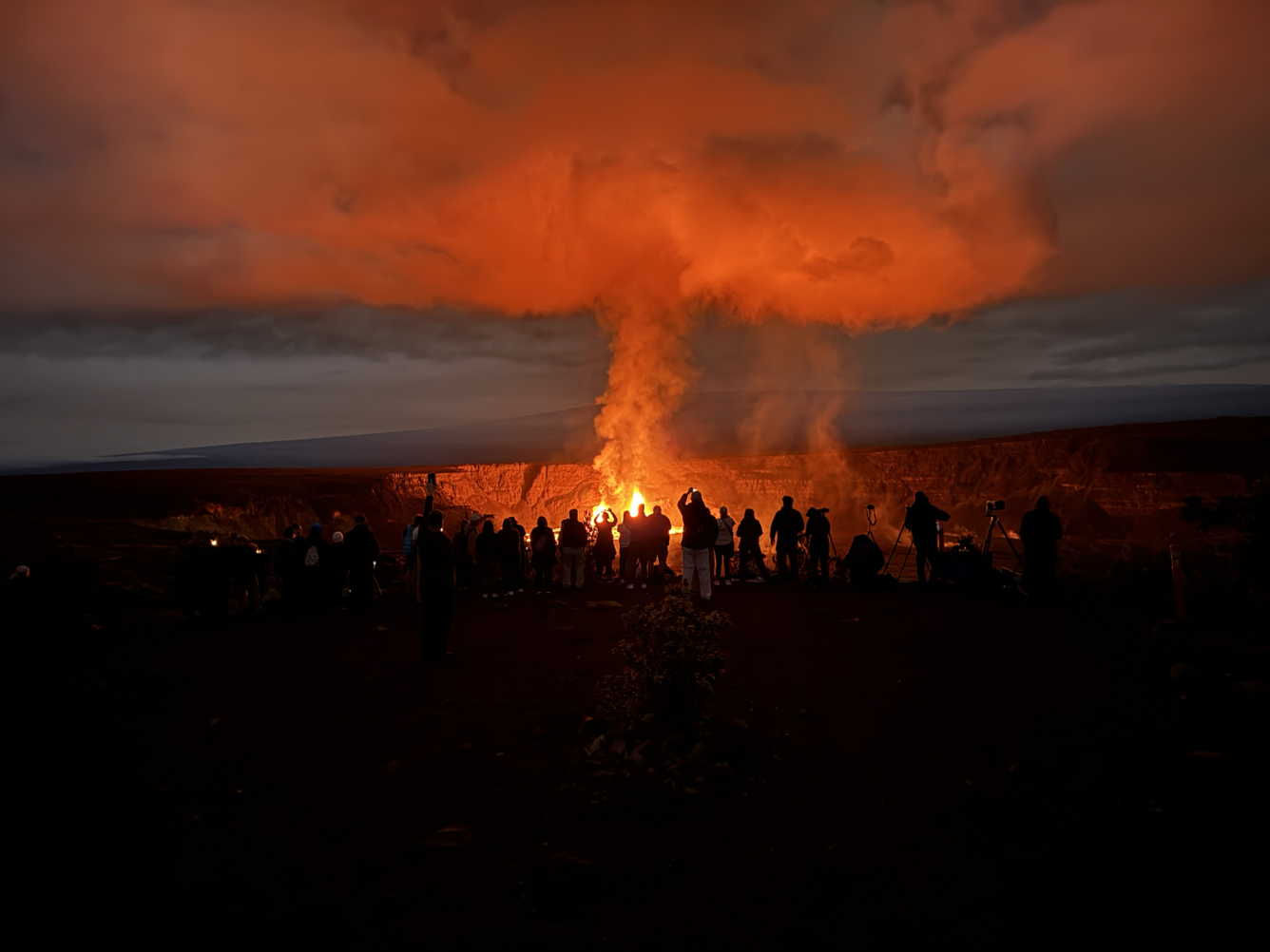 Lire la suite à propos de l’article January 17, 2025. EN. Hawaii : Kilauea , Indonesia : Lewotobi Laki-laki , Chile : Lascar , Colombia : Nevado del Ruiz , Mexico : Popocatepetl .