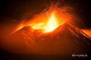 Lire la suite à propos de l’article 01 Mars 2025. FR. Italie / Sicile : Etna , Italie : Stromboli , Indonésie : Merapi , Indonésie : Lewotobi Laki-laki , Costa Rica : Poas .