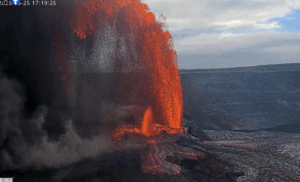 Lire la suite à propos de l’article 26 Mai 2025. FR. Hawaii : Kilauea , Indonésie : Ili Lewotolok , Chili : Puyehue / Cordon Caulle , Equateur : El Reventador , Guatemala : Santiaguito .