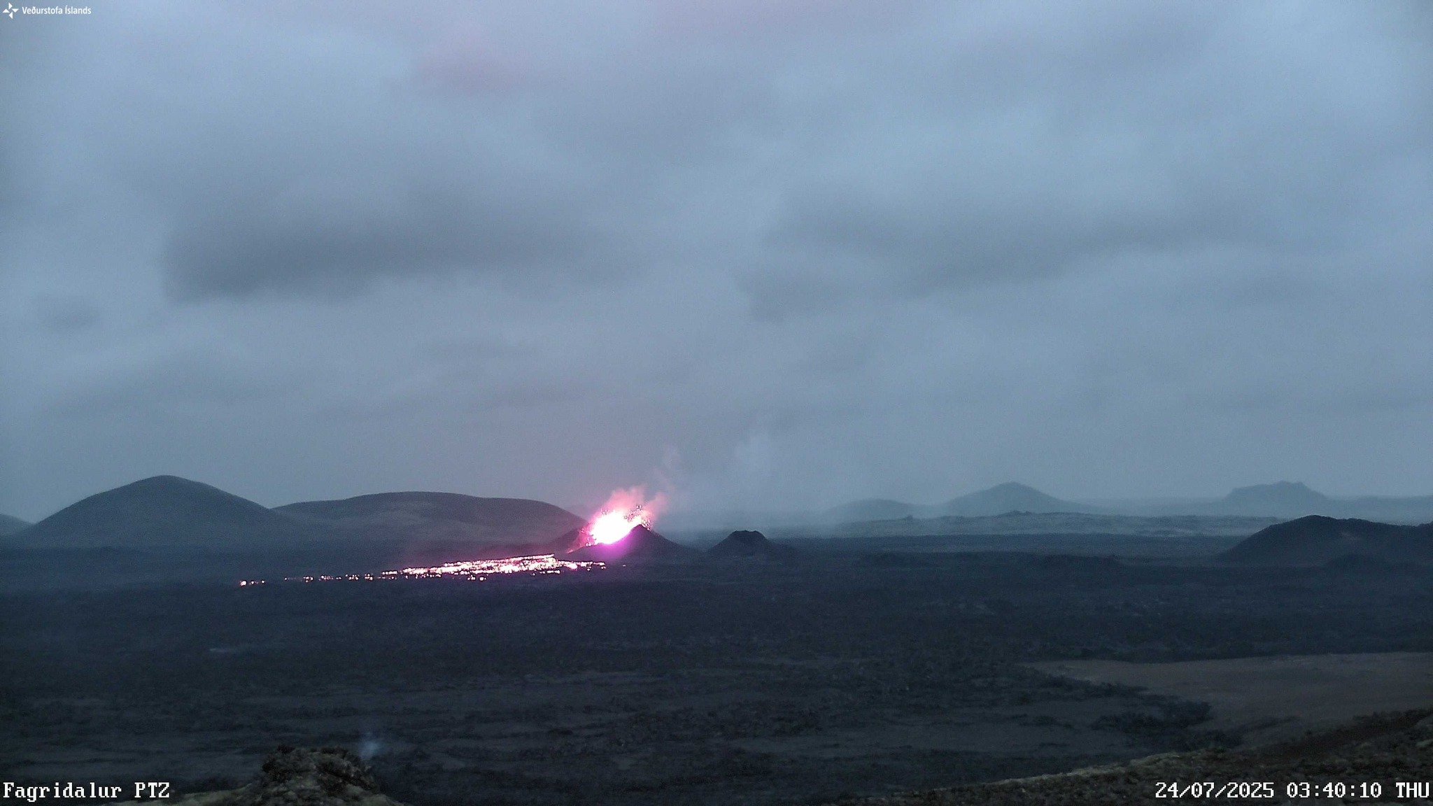 Lire la suite à propos de l’article July 25, 2025. EN. Iceland : Reykjanes Peninsula , Indonesia : Bur Ni Telong , Chile : Hudson , Colombia : Puracé – Los Coconucos Volcanic Chain , Hawaii : Kilauea ,