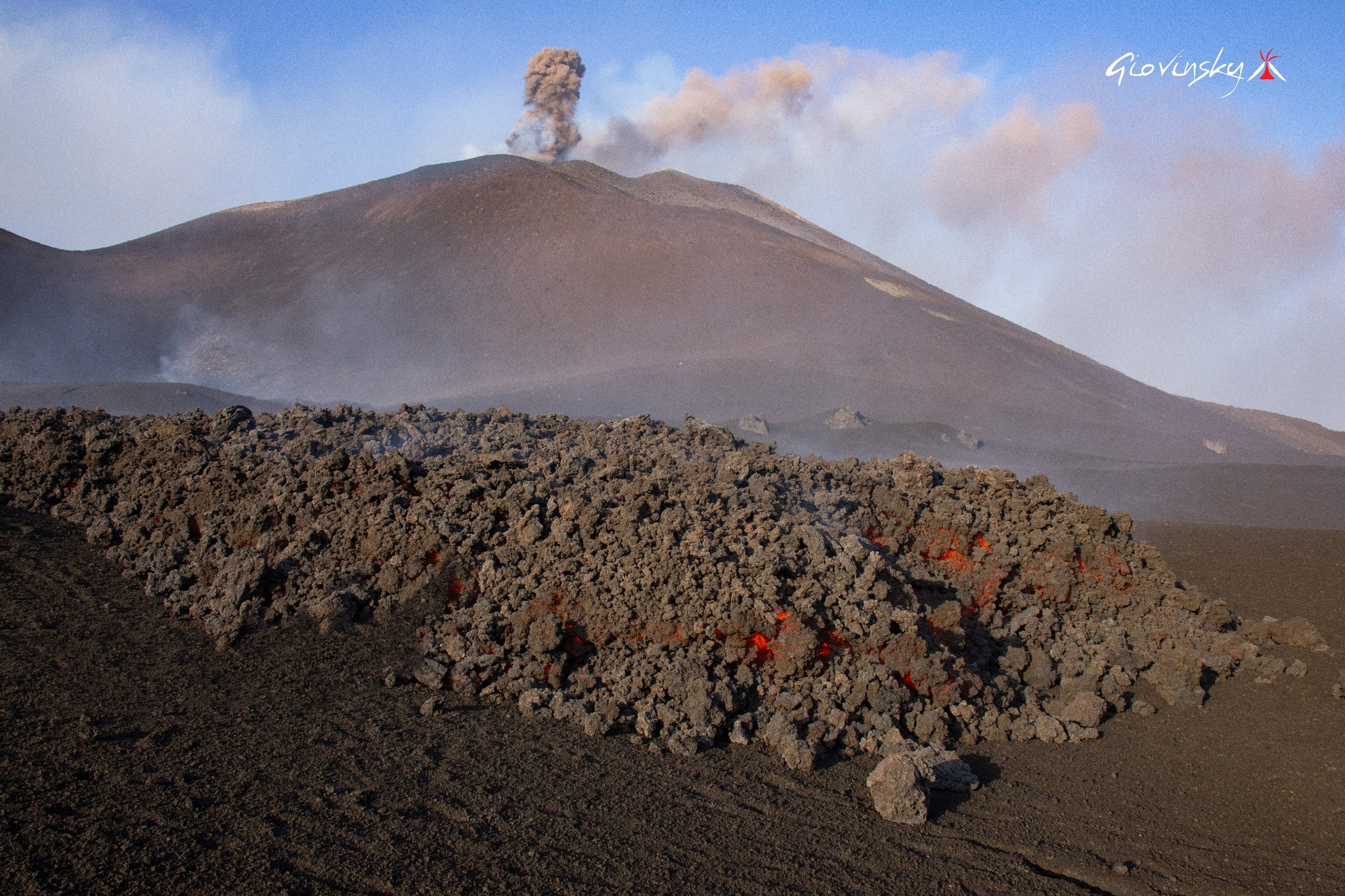 Lire la suite à propos de l’article August 25, 2025. EN. Italy / Sicily : Etna , Iceland : Hafrafellslón , Indonesia : Lewotobi Laki-laki , Ecuador : Sangay , Costa Rica : Poas .